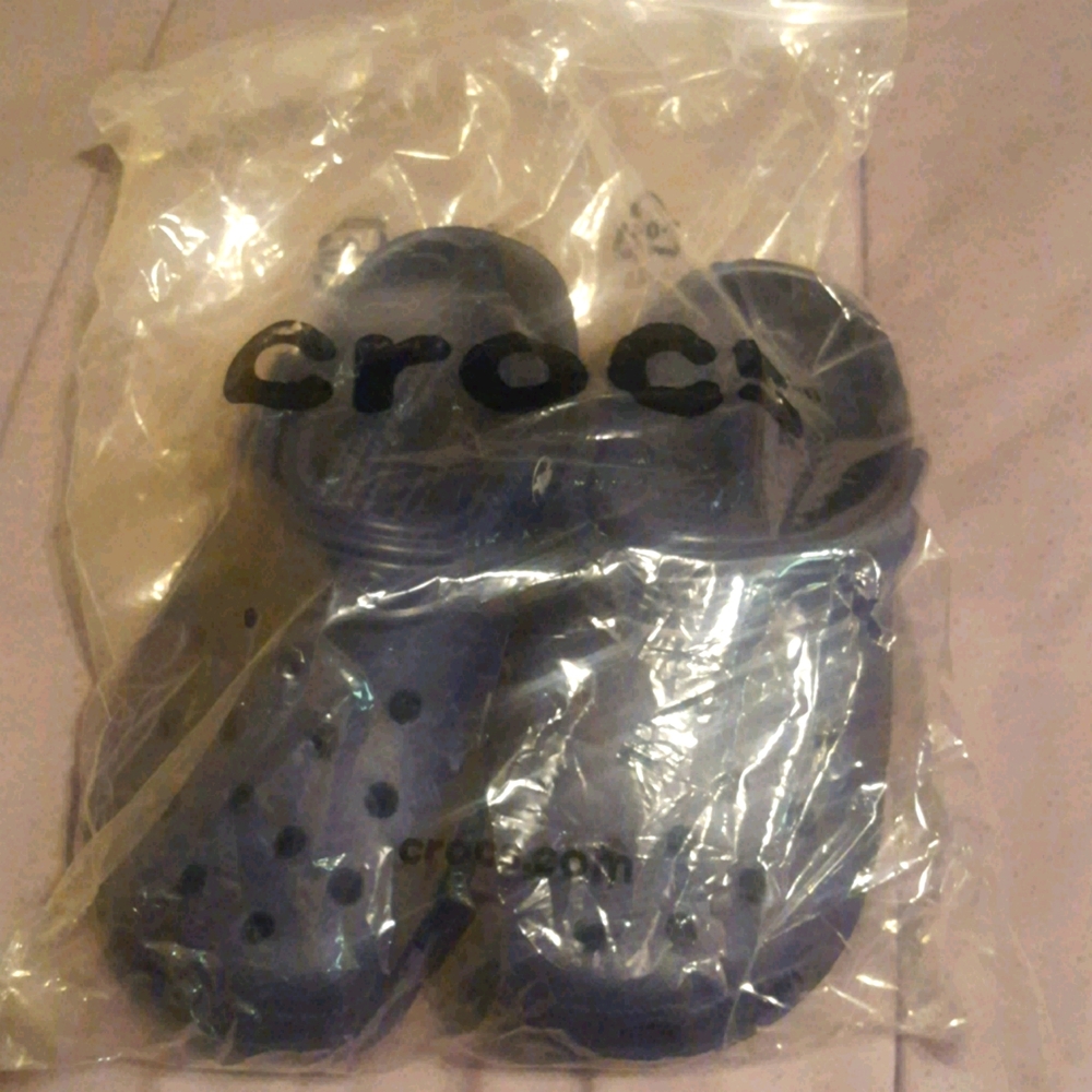 Size 8 Navy Crocs